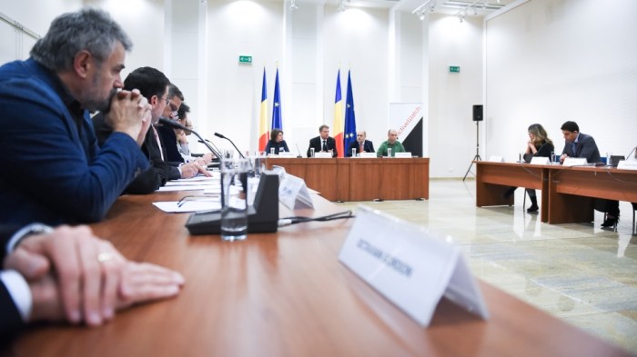 dezbatere_eliminarea_taxei_radio-tv_biblioteca_nationala_10_nov_2016